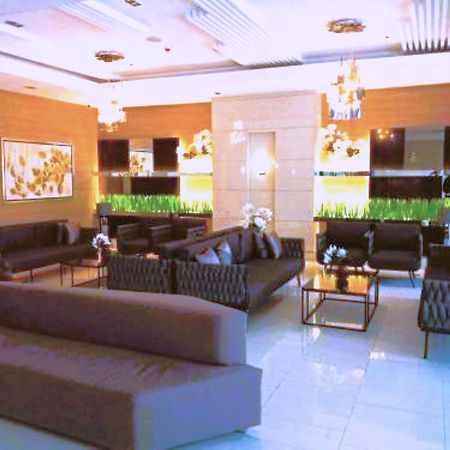 SM NORTH EDSA Where Else Manila Exterior foto